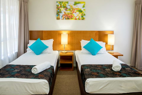 The Lakes Cairns Resort - Tourism Brisbane 2