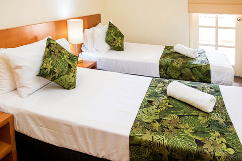 The Lakes Cairns Resort - Tourism Brisbane 8