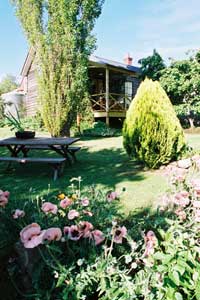 Holyrood House - Tourism Brisbane 0