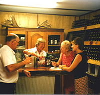Amarillo Vines - Brisbane Tourism