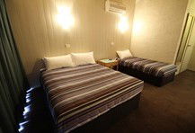 Torquay Hotel Motel - Brisbane Tourism 2