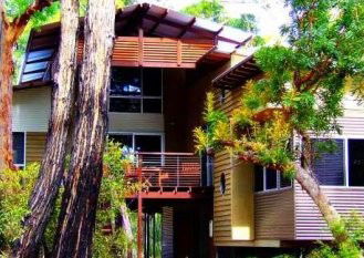 Kingfisher Bay Resort - Brisbane 4u 1