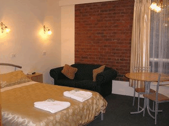 Camperdown Cascade Motel - Tourism Brisbane 2