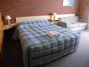 KY COUNTRY ROADS MOTOR INN - Brisbane Tourism 4