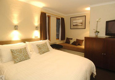 Rundells Alpine Lodge - Tourism Brisbane 0