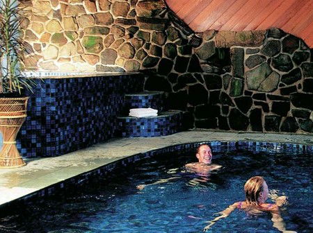 Falls Creek Hotel - Tourism Brisbane 3