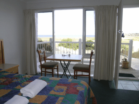A Great Ocean View Motel - Tourism Brisbane 4