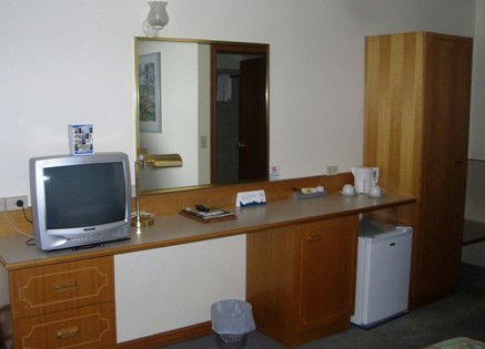 St Georges Motor Inn - Brisbane 4u 3
