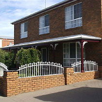 The Charles Sturt Motor Inn - Brisbane Tourism 5