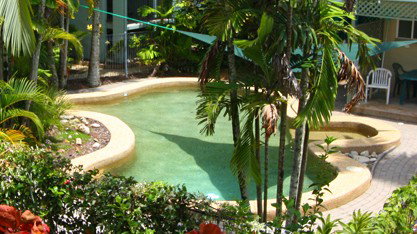 Coral Reef Resort  Holiday Apartments - Tourism Brisbane 2