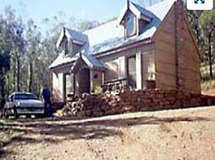 Table Top Mountain Retreat - Brisbane Tourism 0