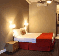 Rose and Crown Hotel - Tourism Brisbane