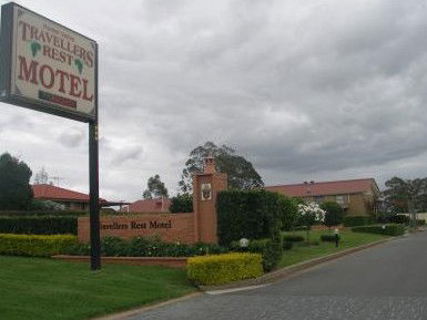 Travellers Rest And The Courtyard Restaurant - Brisbane Tourism 0