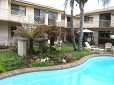 Ocean Drive Apartments - Tourism Brisbane 1