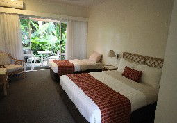 Mackays Mission Beach - Brisbane Tourism 1