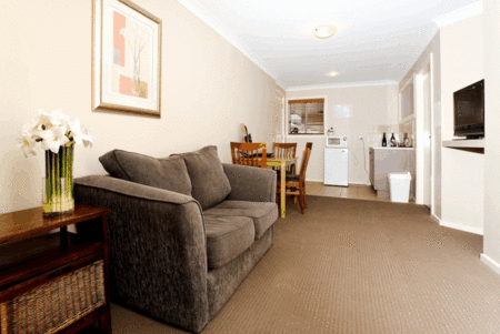 Best Western Beaches Apartments - Tourism Brisbane 1