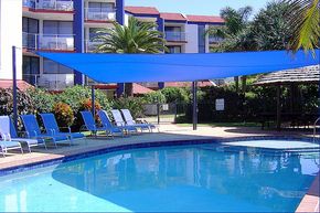 Casablanca Beachfront Apartments - Brisbane Tourism 4