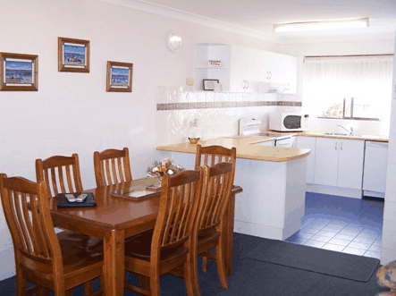 Peninsular Apartments - Brisbane 4u 4