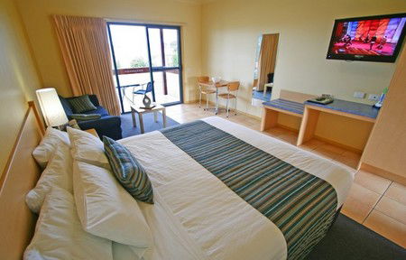 Seaview Motel & Apartments - Tourism Brisbane 5