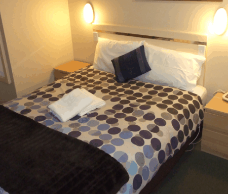 Lilac City Motor Inn & Streakhouse - Brisbane 4u 2