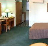 Young Federation Motor Inn - Tourism Brisbane