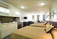 Hyde Park Inn - Tourism Brisbane 2