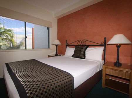 Mid City Luxury Suites - Tourism Brisbane 2