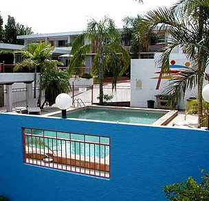 Caloundra Suncourt Motel - Tourism Brisbane 0