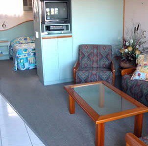 Caloundra Suncourt Motel - Tourism Brisbane 3