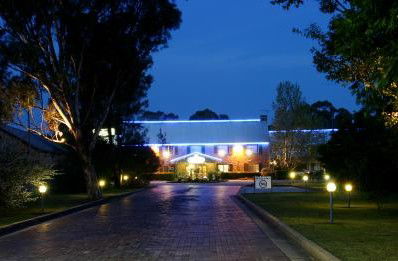 Campbelltown Colonial Motor Inn - Tourism Brisbane 0