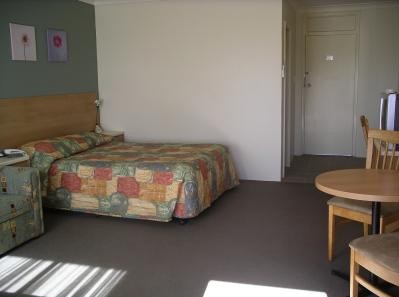 Country Comfort Orange - Tourism Brisbane 4