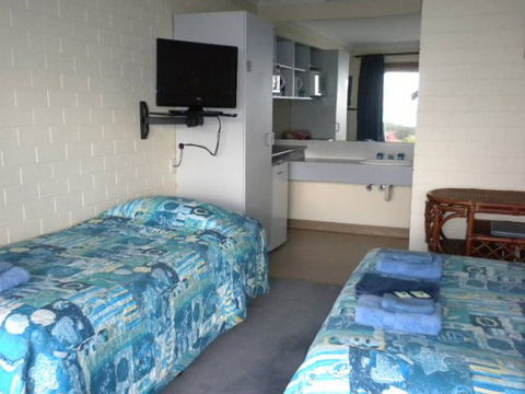 Skenes Creek Lodge Motel - Brisbane Tourism 3