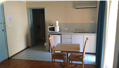 African Reef Beach Resort - Brisbane 4u 4