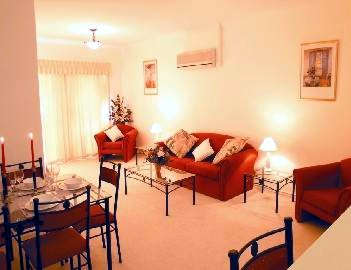 Starwest Alderney On Hay Apartments - Brisbane 4u 3