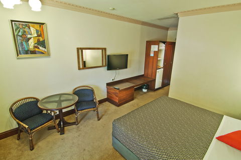 Heritage Country Motel - Tourism Brisbane 0