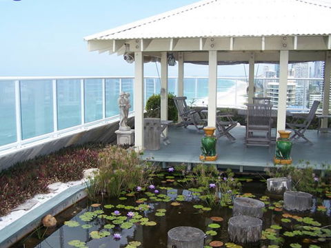 Golden Sands Holiday Apartments - Brisbane Tourism 3