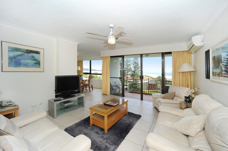 Palm Beach QLD Brisbane 4u