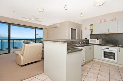 Windward Passage, Golden Beach - Brisbane Tourism 9