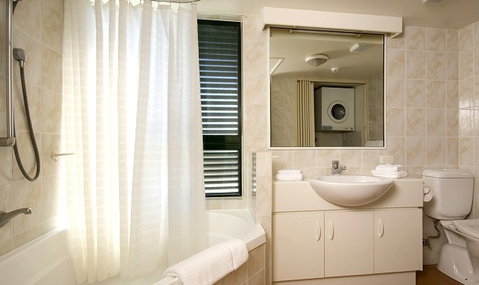 Tropic Towers Apartments - Tourism Brisbane 1