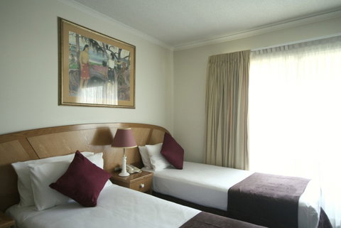 Cairns Sheridan Hotel - Tourism Brisbane 3