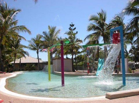 Bowen Village Caravan & Tourist Park - Brisbane 4u 0