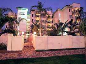 Tropic Towers Apartments - Tourism Brisbane 0