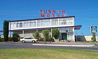 Turnin Motel - Tourism Brisbane 0