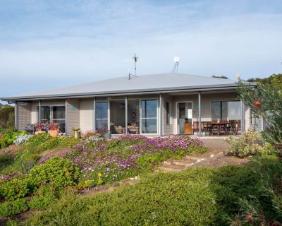 Emu Bay Holiday Homes - Brisbane Tourism 3