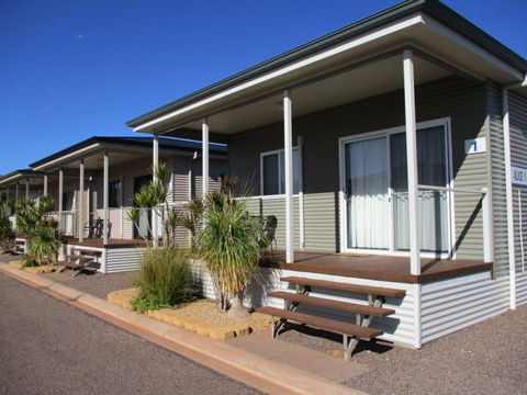 Sundowner Cabin And Tourist Park - Tourism Brisbane 10