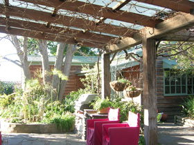 Rosebank Studio - Tourism Brisbane 0