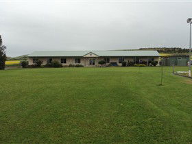 Port Lincoln Lions Hostel - Tourism Brisbane 0