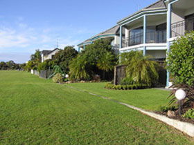 Mariner's Cay Apartments - Tourism Brisbane 0