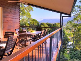 Kookas Bed And Breakfast - Tourism Brisbane 0