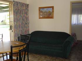 Penola Caravan Park - Tourism Brisbane 0